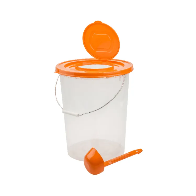 Balde Chichero 20 L + Cucharón Rey 