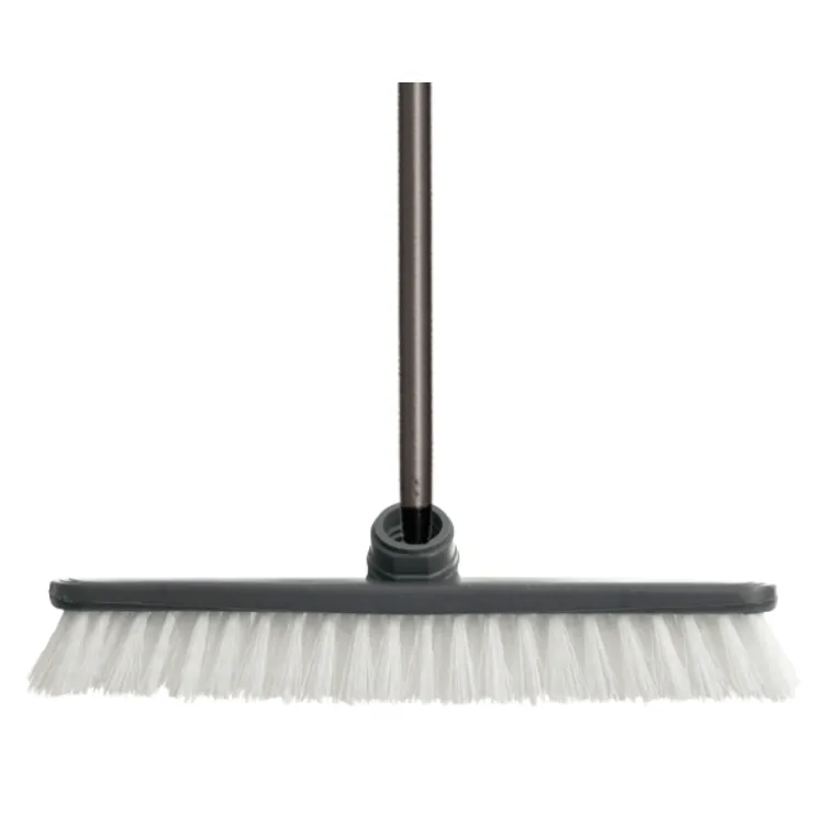 La Brujita Cepillo Para Fregar Piso  Incluye Cabo Plastificado